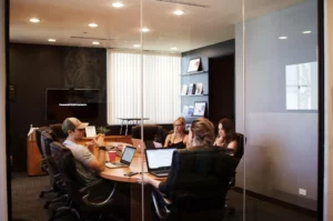 How Do You Implement a Four-Day Work Week?