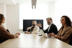 How Are HR Departments Structured?